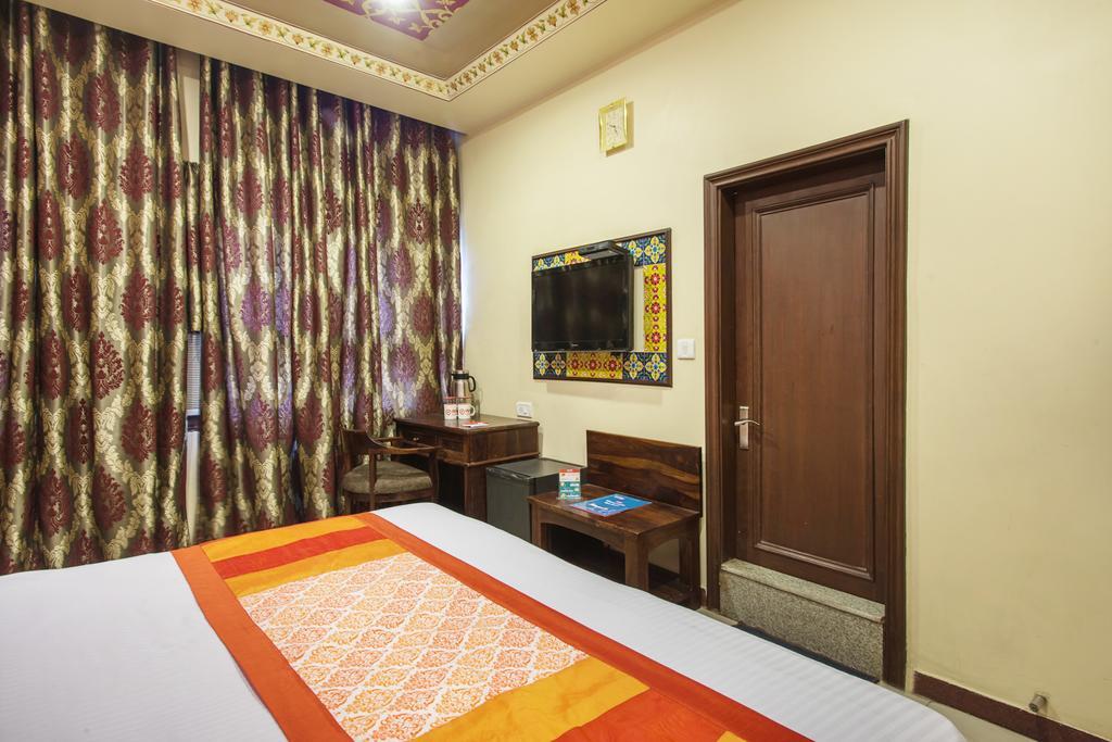 Hotel Shalimar Джайпур Екстериор снимка