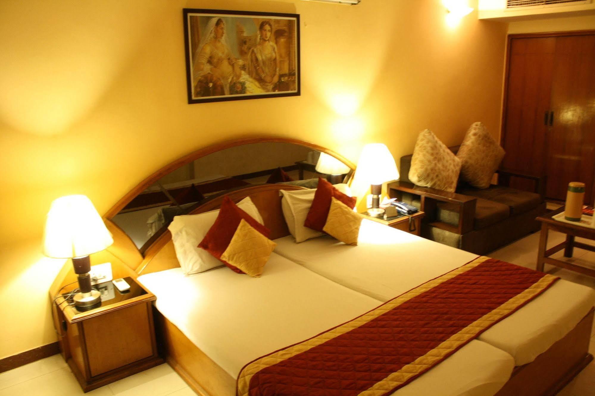 Hotel Shalimar Джайпур Екстериор снимка