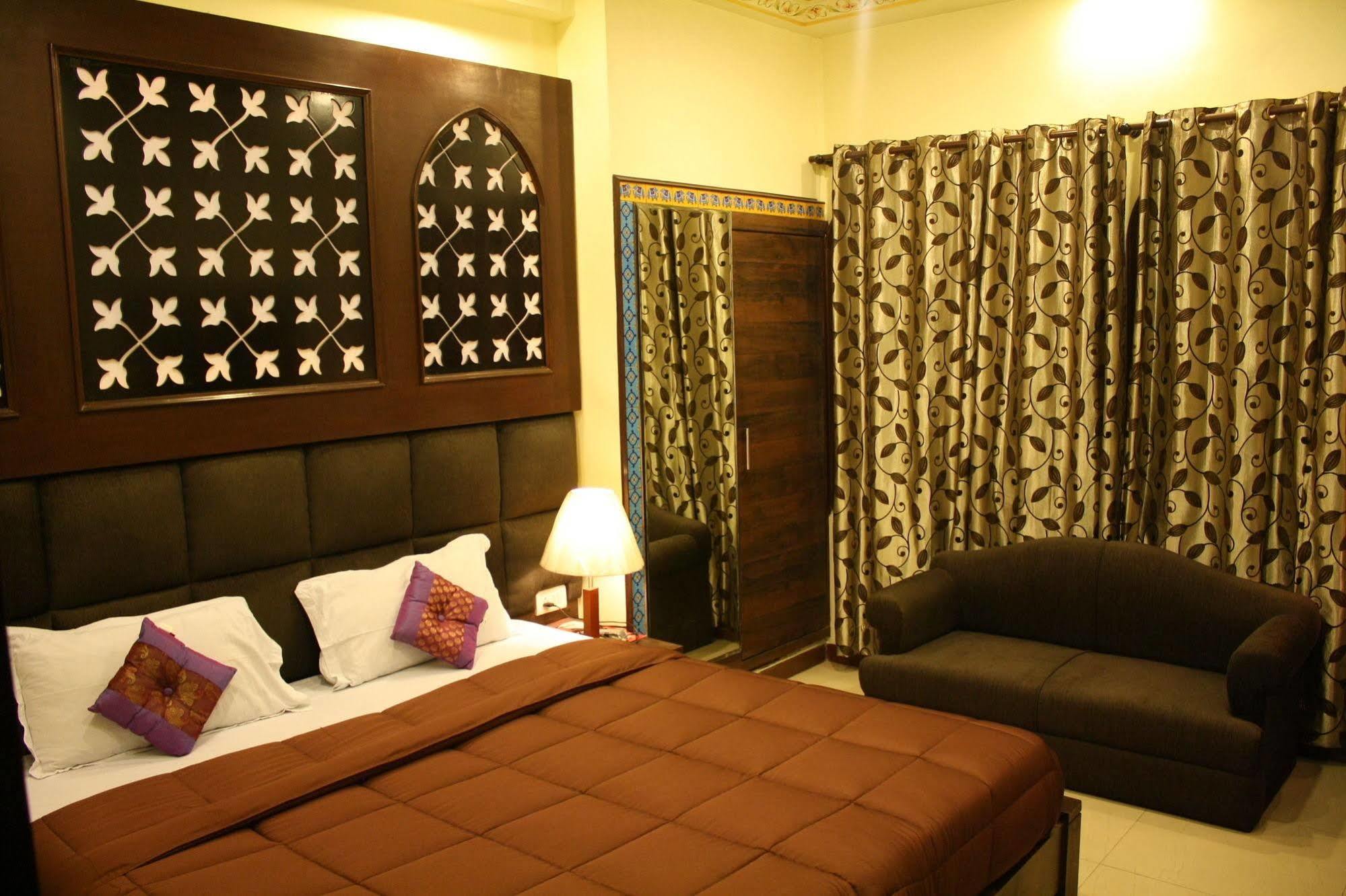 Hotel Shalimar Джайпур Екстериор снимка