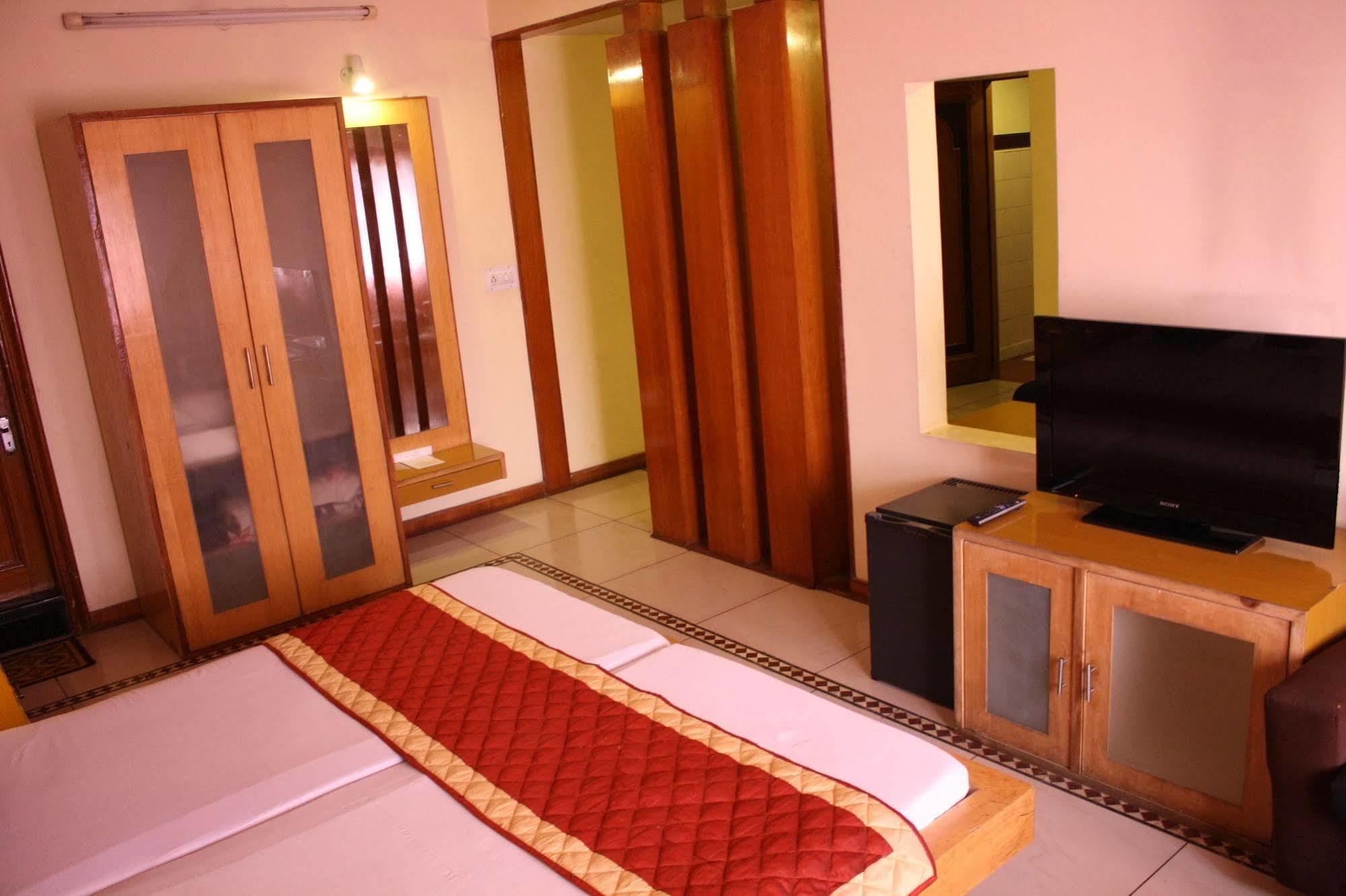Hotel Shalimar Джайпур Екстериор снимка