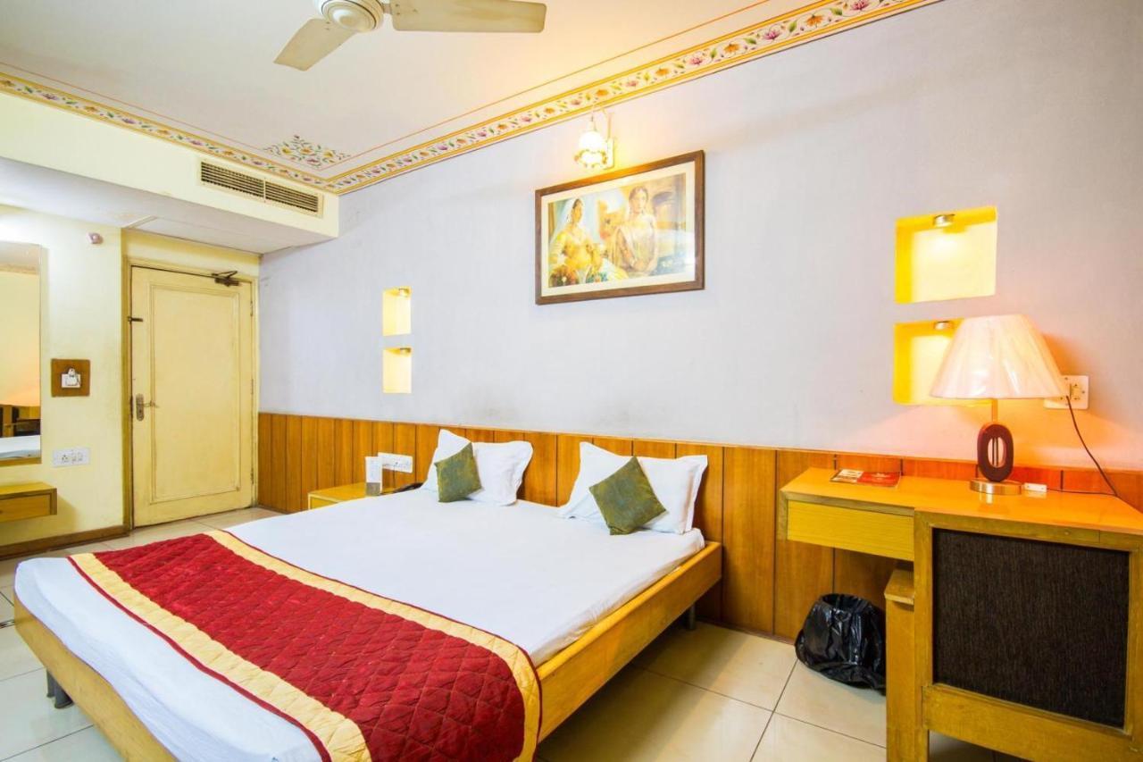 Hotel Shalimar Джайпур Екстериор снимка